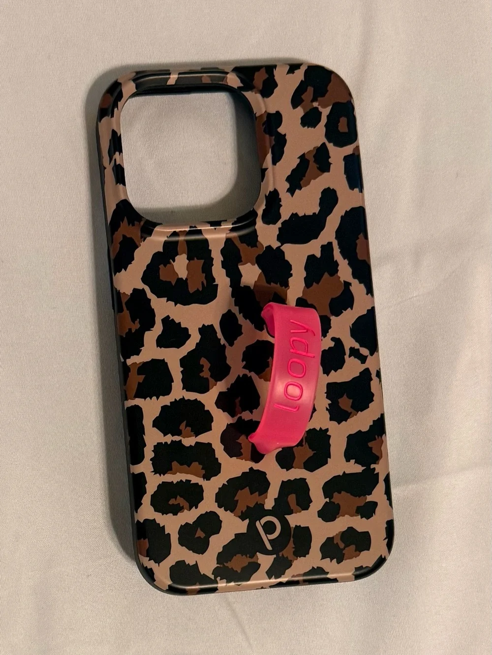 Loopy Case Leopard Print Phone Case with Hot Pink Loop Grip IPhone 15 Pro